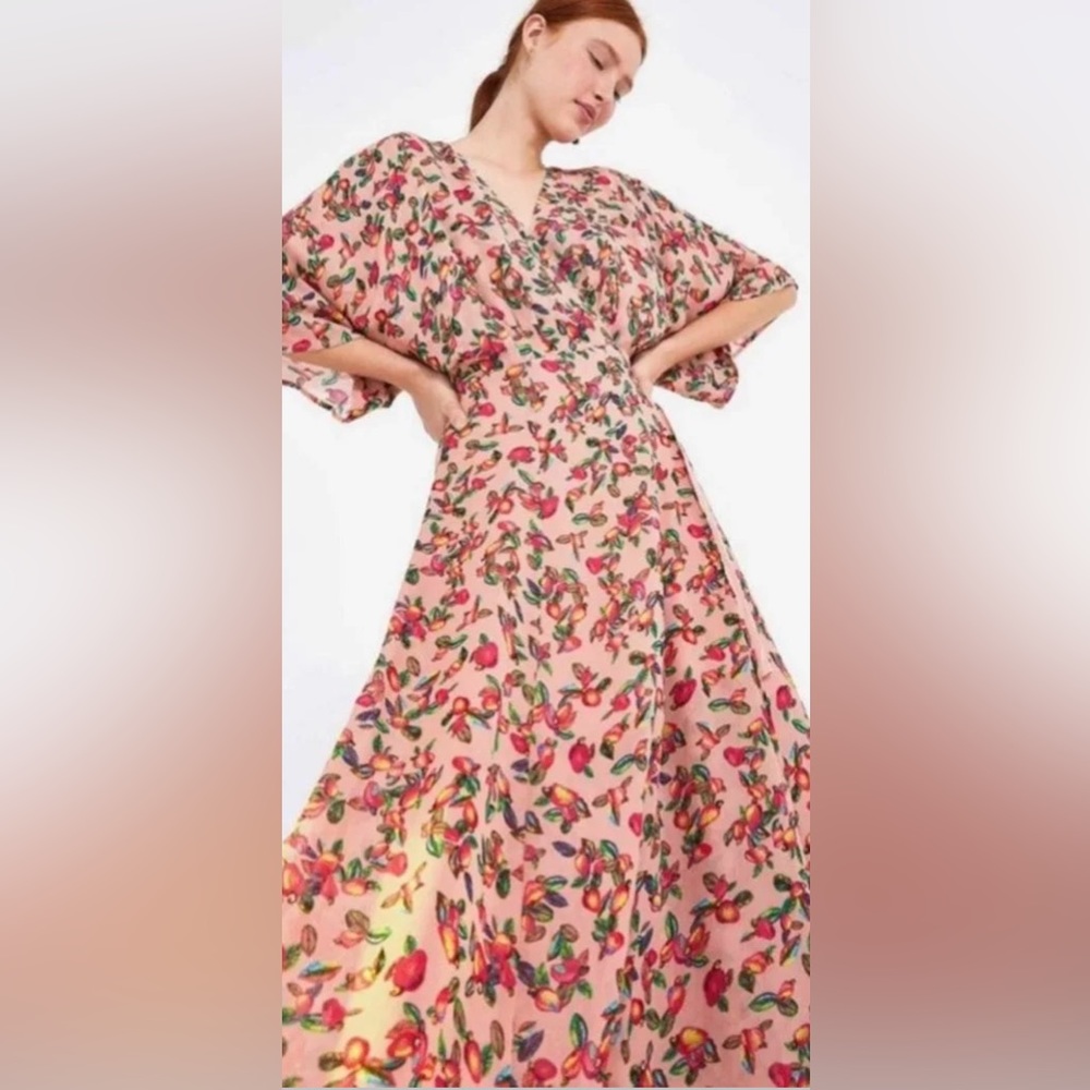 NWT - Farm Rio Dainty Cashew Wrap Maxi Dress Kimono Sleeves Size Small